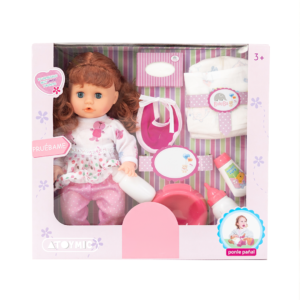 Muñeca con accesorios